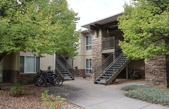 Building Photo - 6675 S Lemay Ave