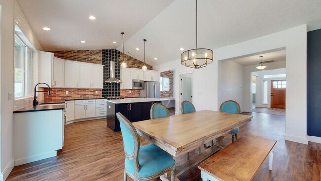 Foto del edificio - 3 Bedroom, 2 Bath Home in Richland