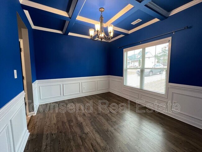Building Photo - 4627 Cedar Pass Dr