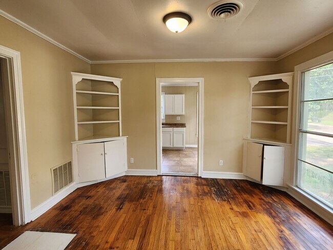 Foto del edificio - 102 College St