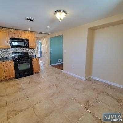 Foto del edificio - 12-14-14 1st St