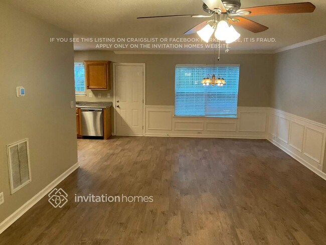Building Photo - 104 Hidden Creek Dr