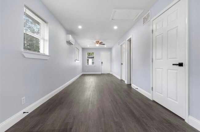 Foto del edificio - 4116 Linn St