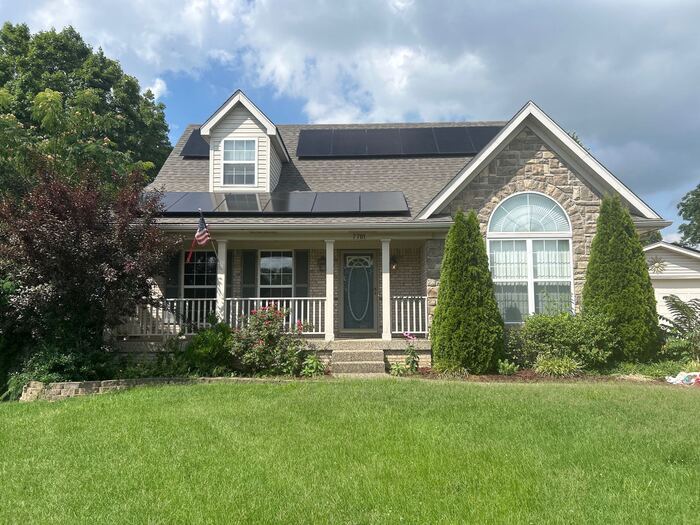 Primary Photo - Welcome to 4 Bedroom and 3.5 Bath Home In ...