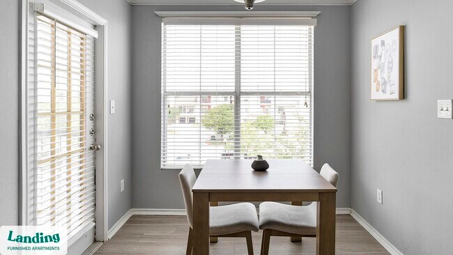 Foto del edificio - 5350 Fossil Creek Blvd