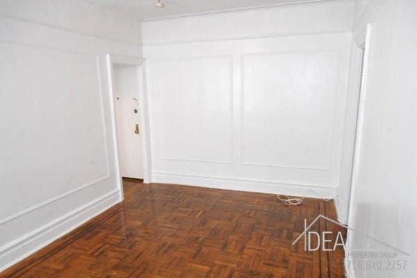 Building Photo - 872 43rd St