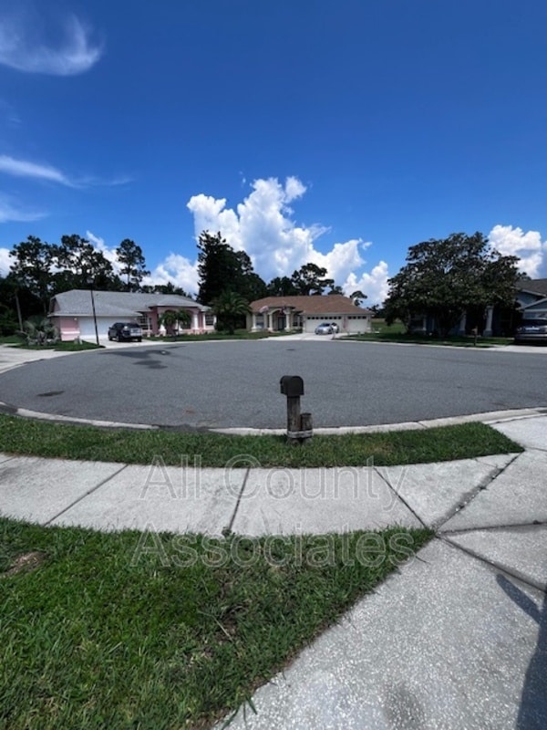 Building Photo - 7839 Primula Ln