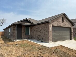 Building Photo - 9608 Garnet Grv