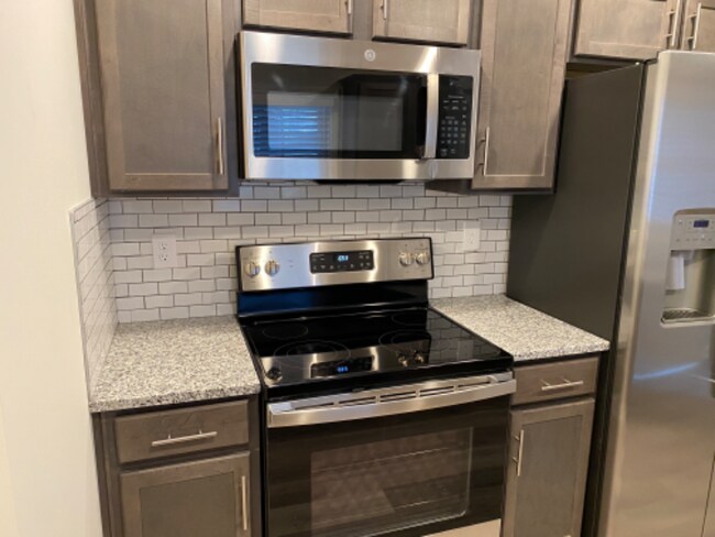 Foto del edificio - 9909 Harlech Ln