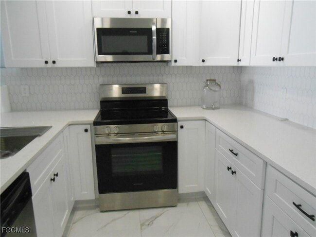 Building Photo - 636 Eisenhower Blvd