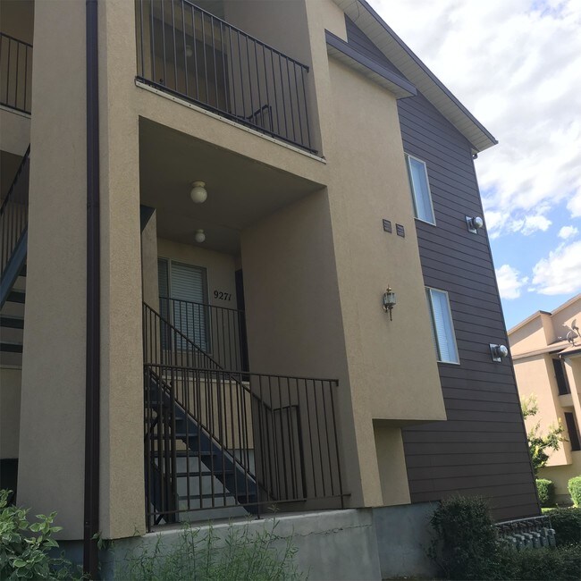 Foto del edificio - 9271 S Jefferson Ln