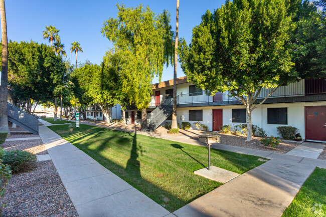 Building Photo - Aspire Mesa