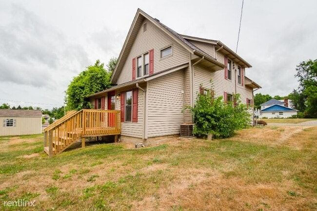 Building Photo - 4 br, 1 bath House - 7010 S M 52