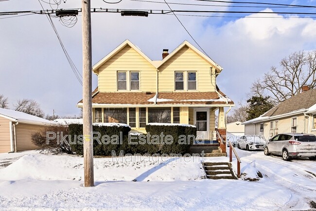 Foto del edificio - 1609 Salem Ave