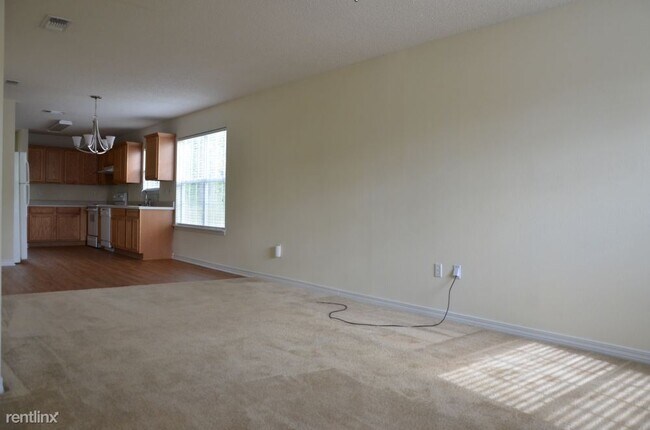 Building Photo - 3 br, 2.5 bath House - 11166 Vixen Loop