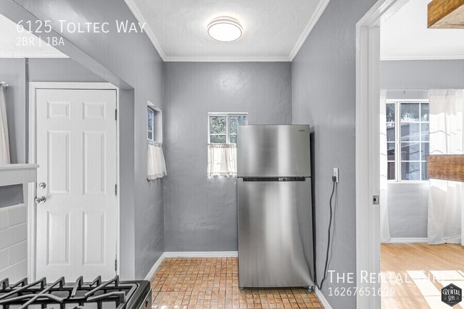 Building Photo - 6125 Toltec Way