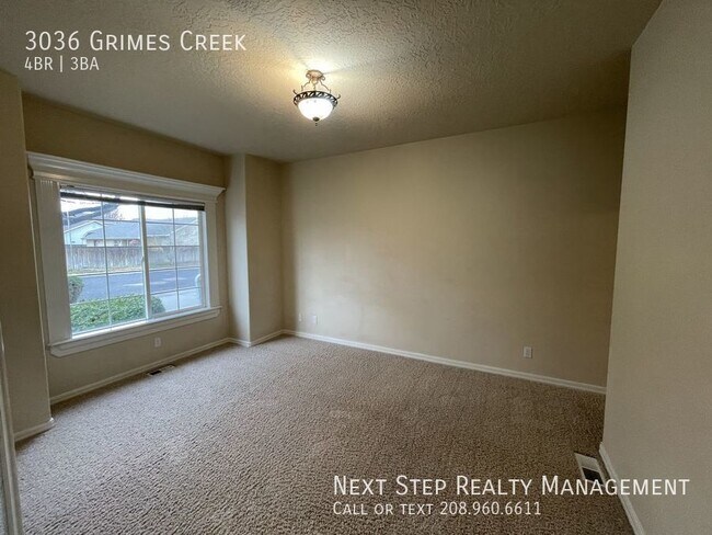 Foto del edificio - 4 Bedroom 2.5 Bath - NO SECURITY DEPOSIT R...