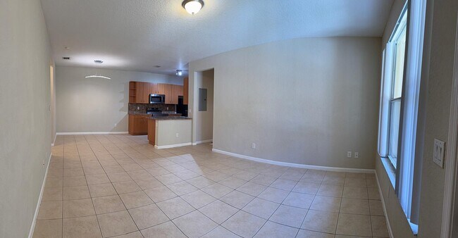 Building Photo - 3553 Forest Hill Blvd