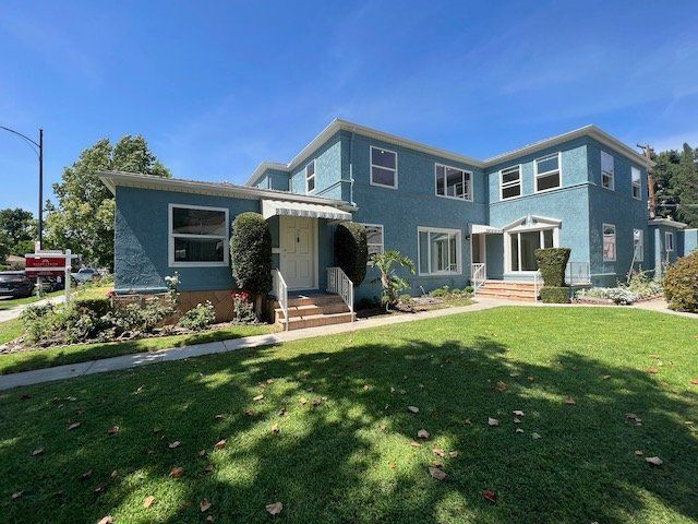 Foto del edificio - 124 N Pass Ave