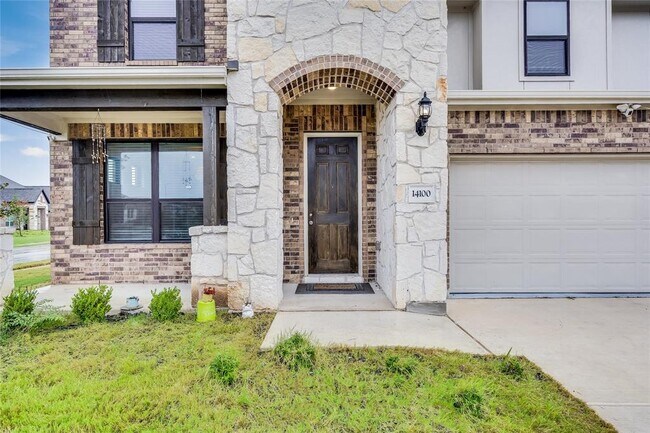 Foto del edificio - 14100 Pennington Ln