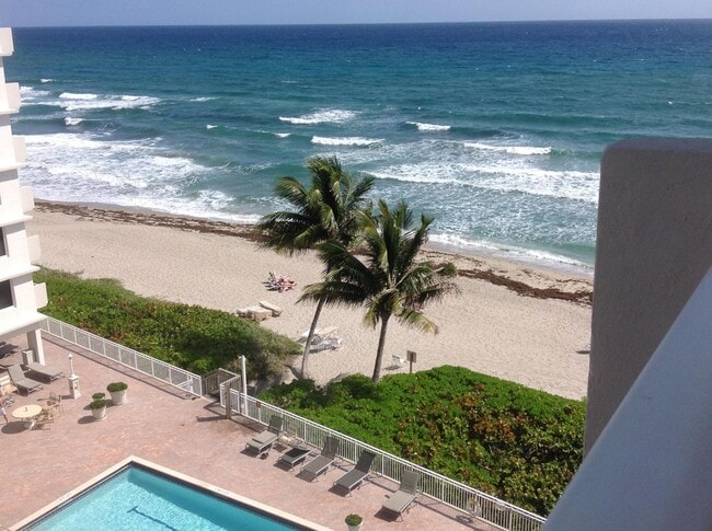 Foto del edificio - 3221 S Ocean Blvd