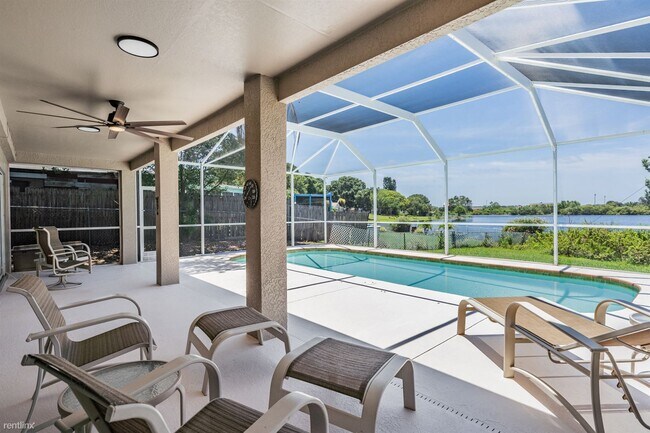 Foto del edificio - 2 br, 1 bath House - 1322 Meres Boulevard 2