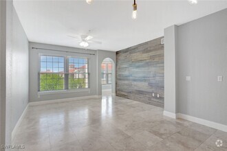 Building Photo - 23660 Walden Center Dr