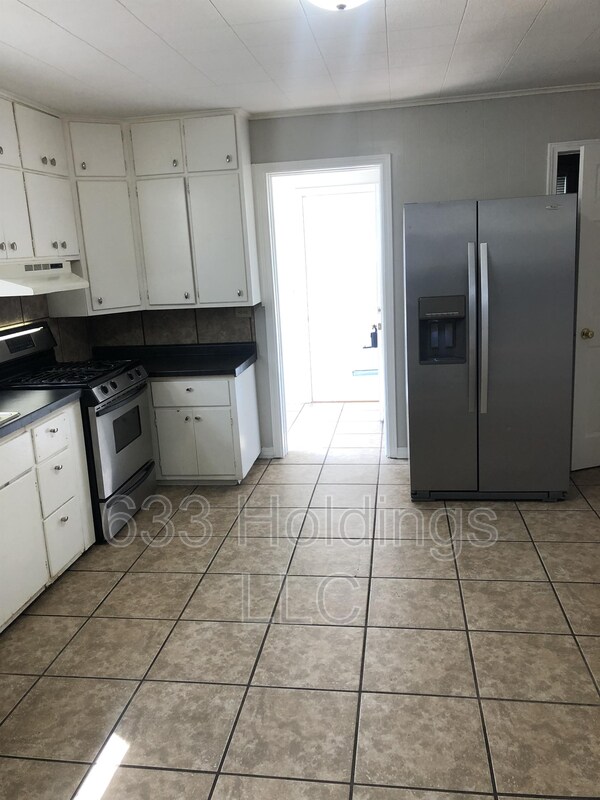 Building Photo - 403 McKinley Ave