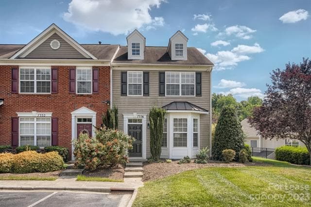 Foto del edificio - 7336 Laurel Valley Rd