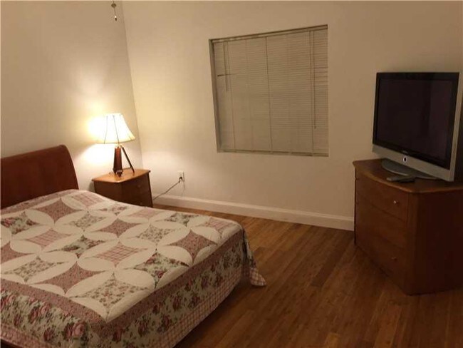 Foto del edificio - 7521 Coquina Dr