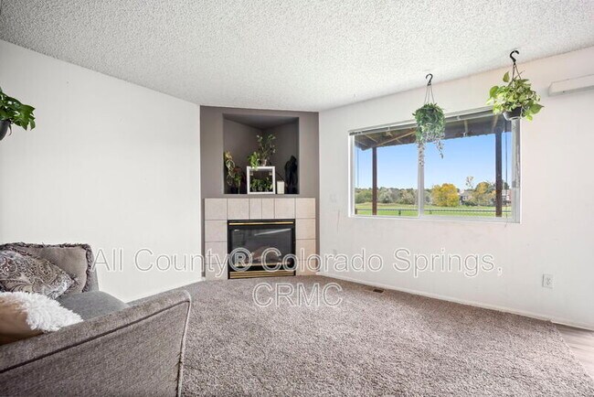 Photo - 3652 Pacific Dr Townhome