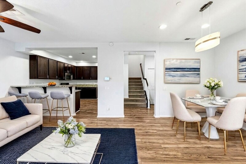 Foto principal - 1460 Mockingbird Ct