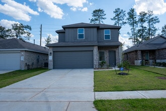 Building Photo - 5746 Hampton Valley Dr