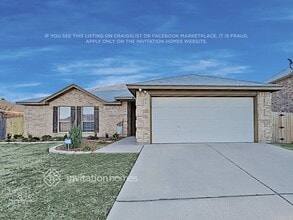 Building Photo - 512 Bretts Way