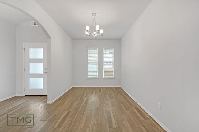 Building Photo - Owasso Dream Home! New Construction! Encla...
