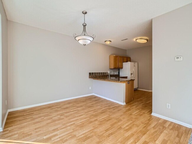 Building Photo - 16476 Jarrett Cir