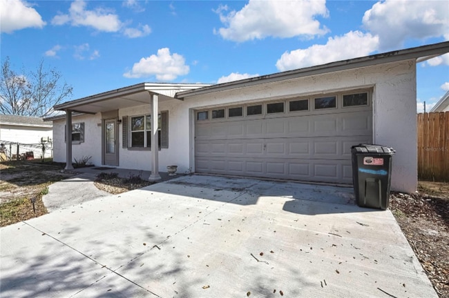 Building Photo - 9608 Richwood Ln