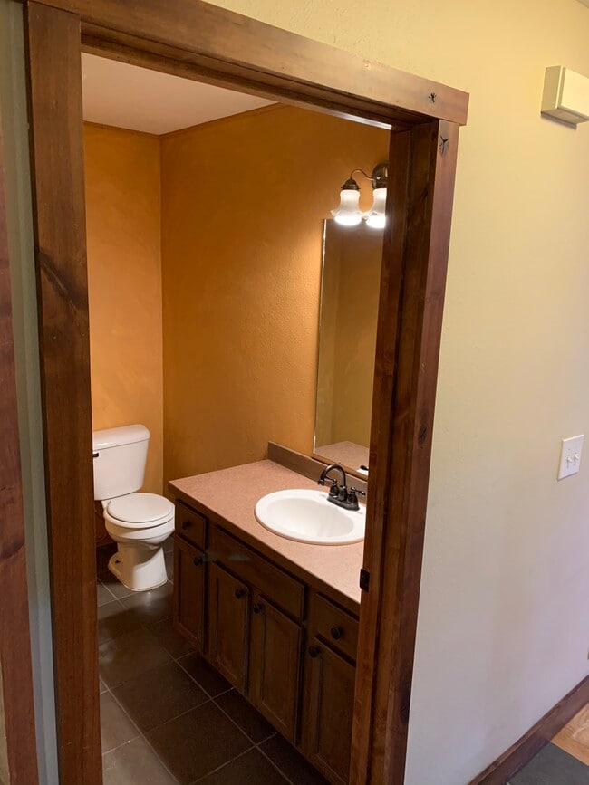 Building Photo - 92 13th St