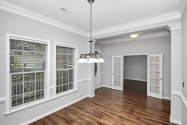 Building Photo - Charming 3BD/2.5BA Home in Westmoreland!