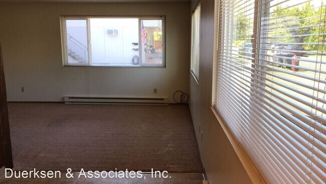 Building Photo - 331 NW 17th St