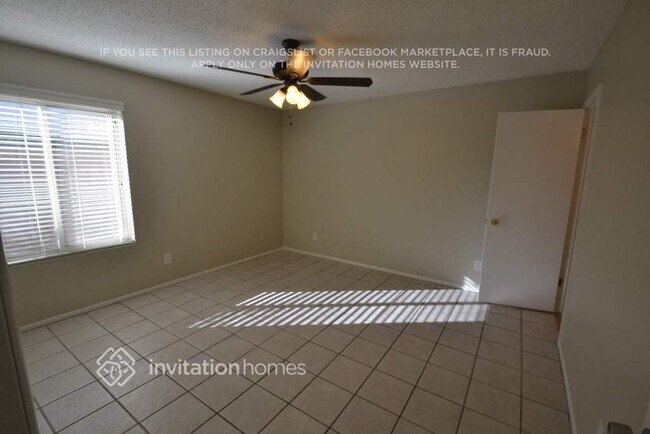 Foto del edificio - 4220 W Mission Ln