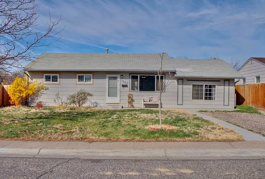 Foto principal - 1353 N 22nd St