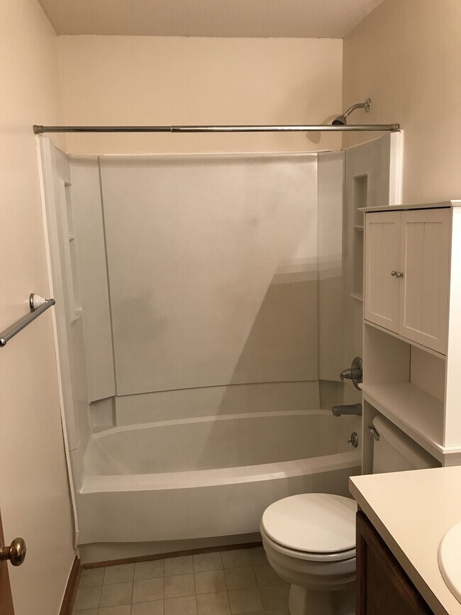Foto del edificio - ***Lower rent limited time!!! *** First fu...
