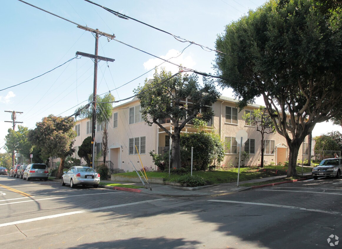 Foto principal - 402 Pier Ave