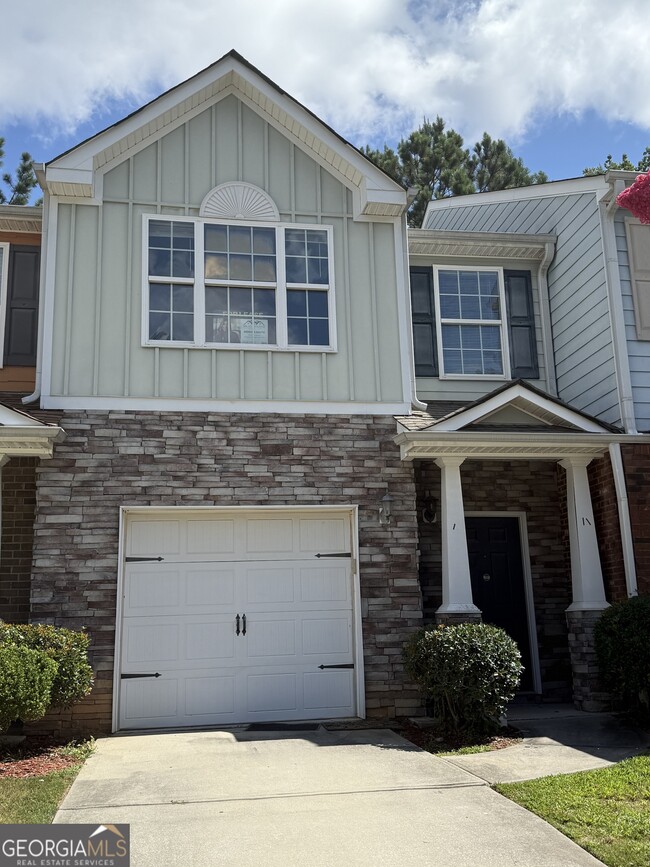 Building Photo - 2743 Halligan Point