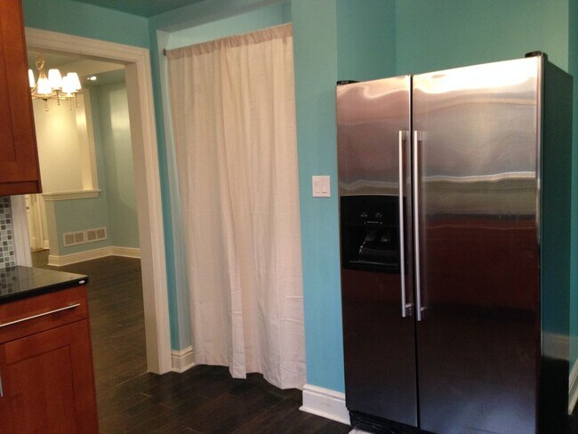 Kitchen Pantry - 215 Henderson Street