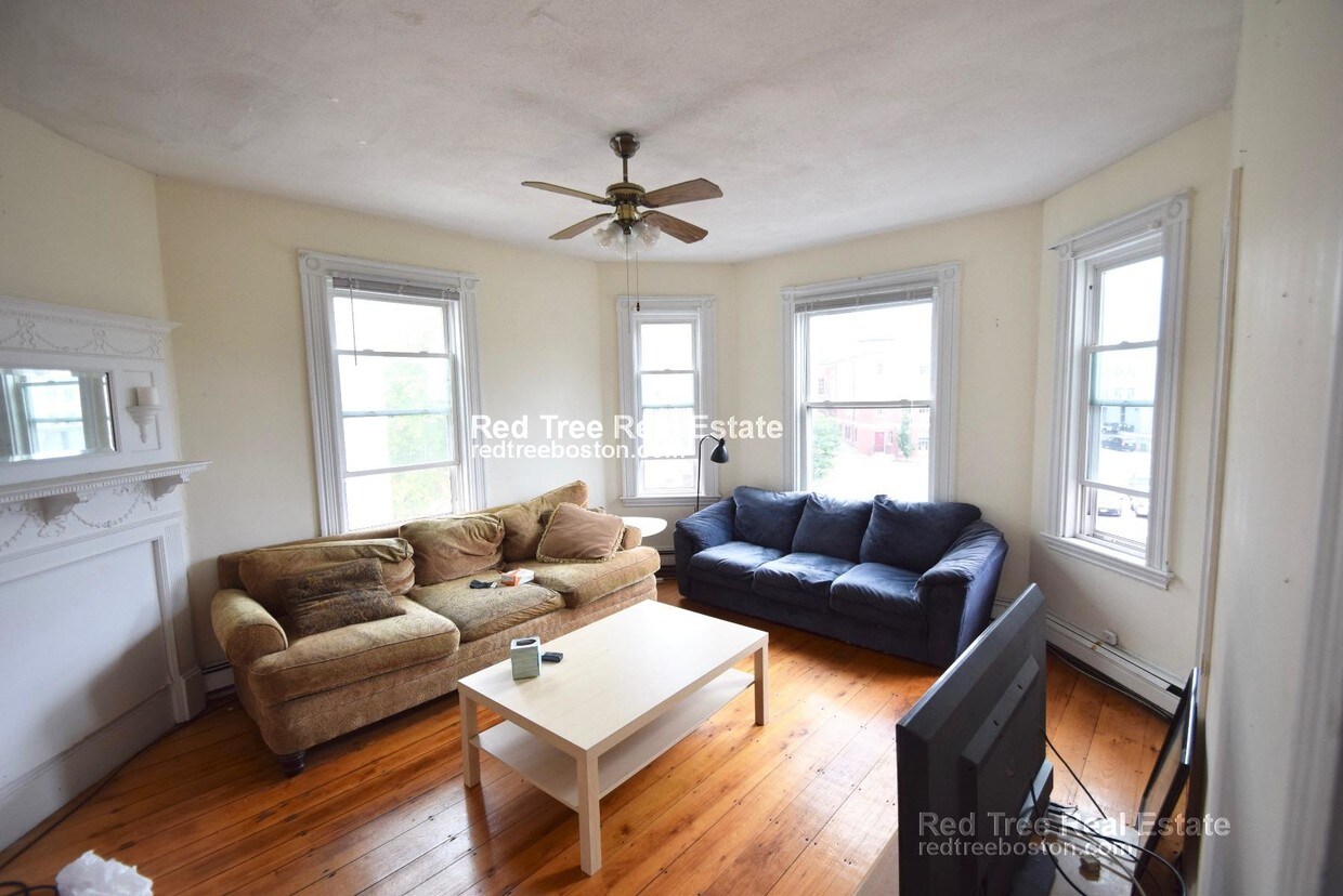 Primary Photo - 27 Hurd Rd