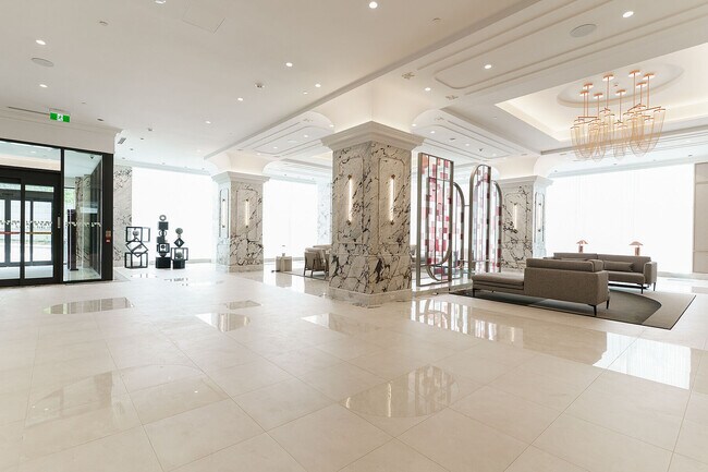 Photo du bâtiment - 10 Inn On The Pk Dr