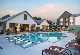 Building Photo - Elan Capital Hills