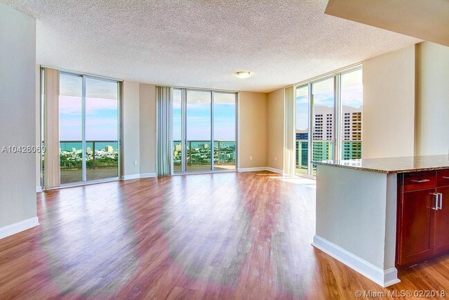 Foto del edificio - 1502 Bay Rd